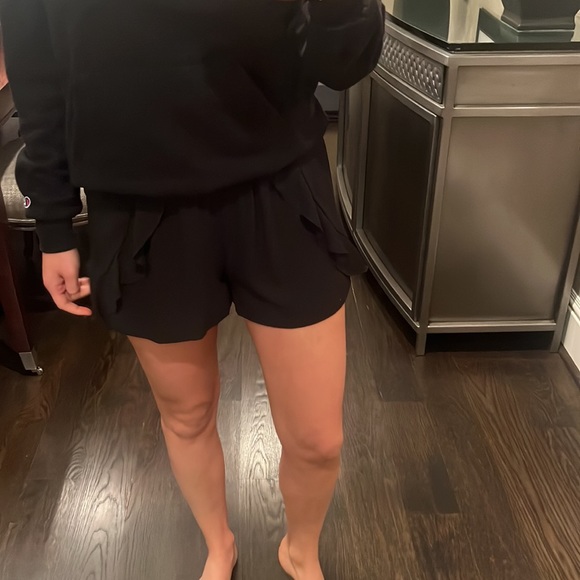 Black Ruffle Shorts - Picture 6 of 6